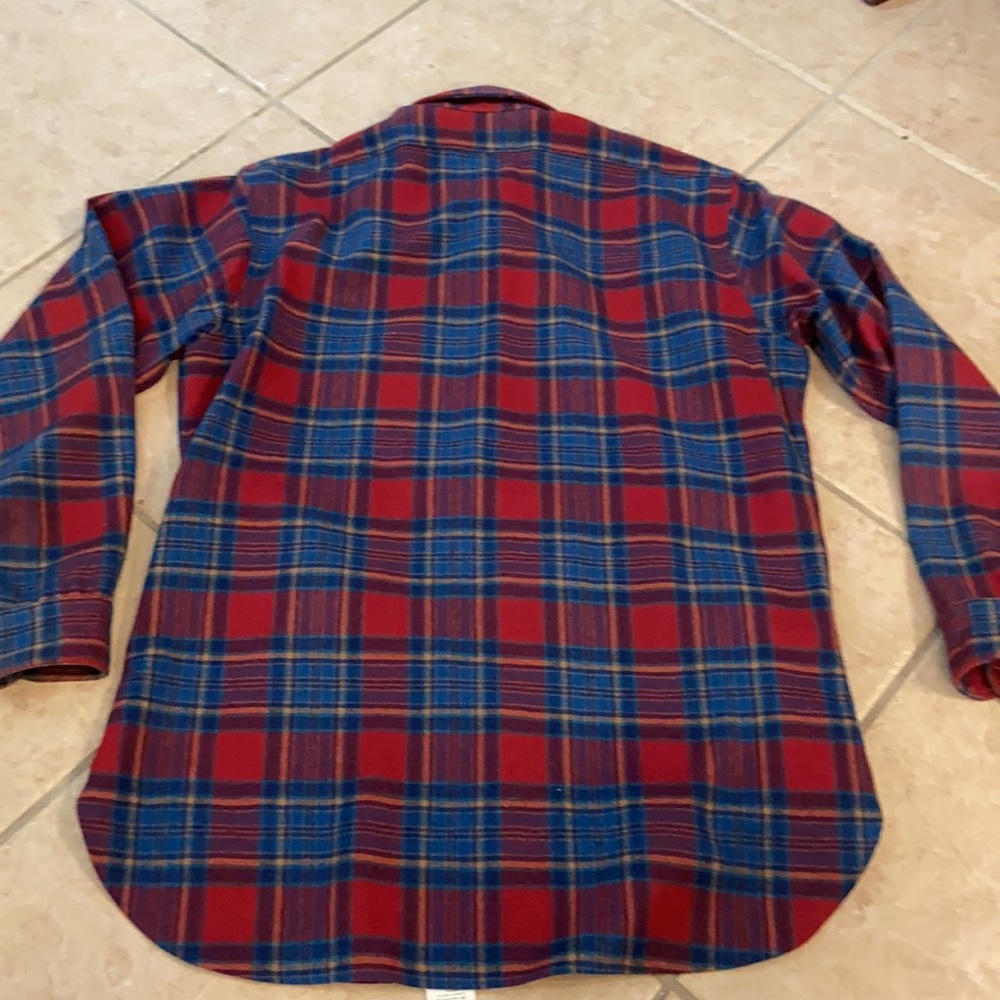 Like new Pendleton Virgin Wool Plaid Flannel Shir… - image 8